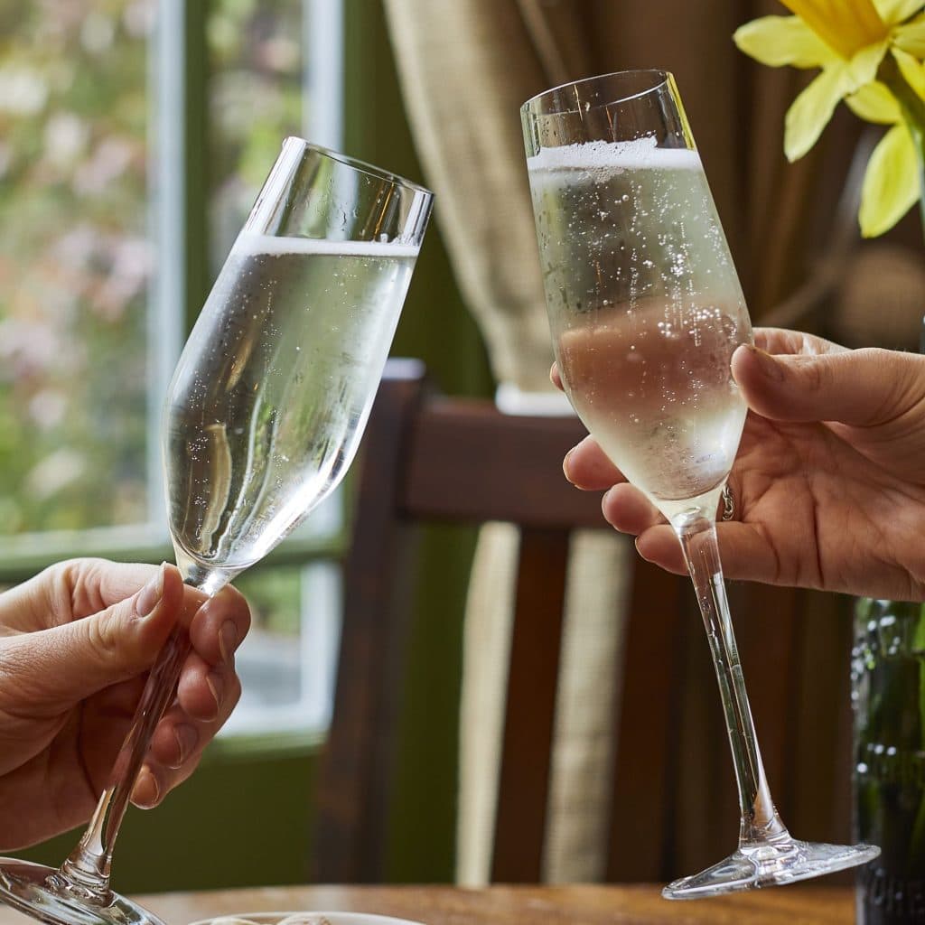 Cover Image for Celebrate National Prosecco Day at The Red Lion