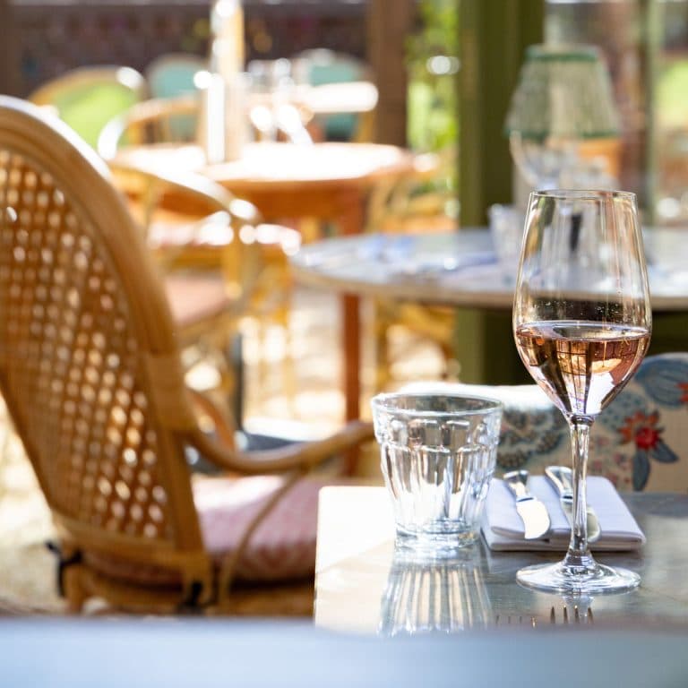 Cover Image for Let us treat you to a glass of complimentary rosé at The Red Lion